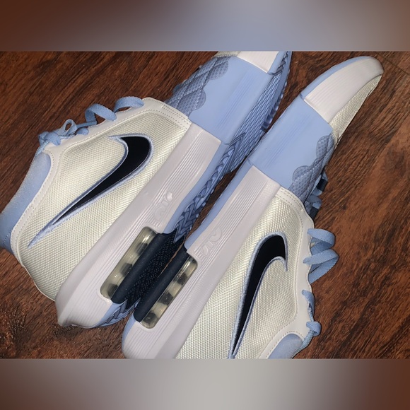 Nike size 13 UNC - Picture 14 of 16